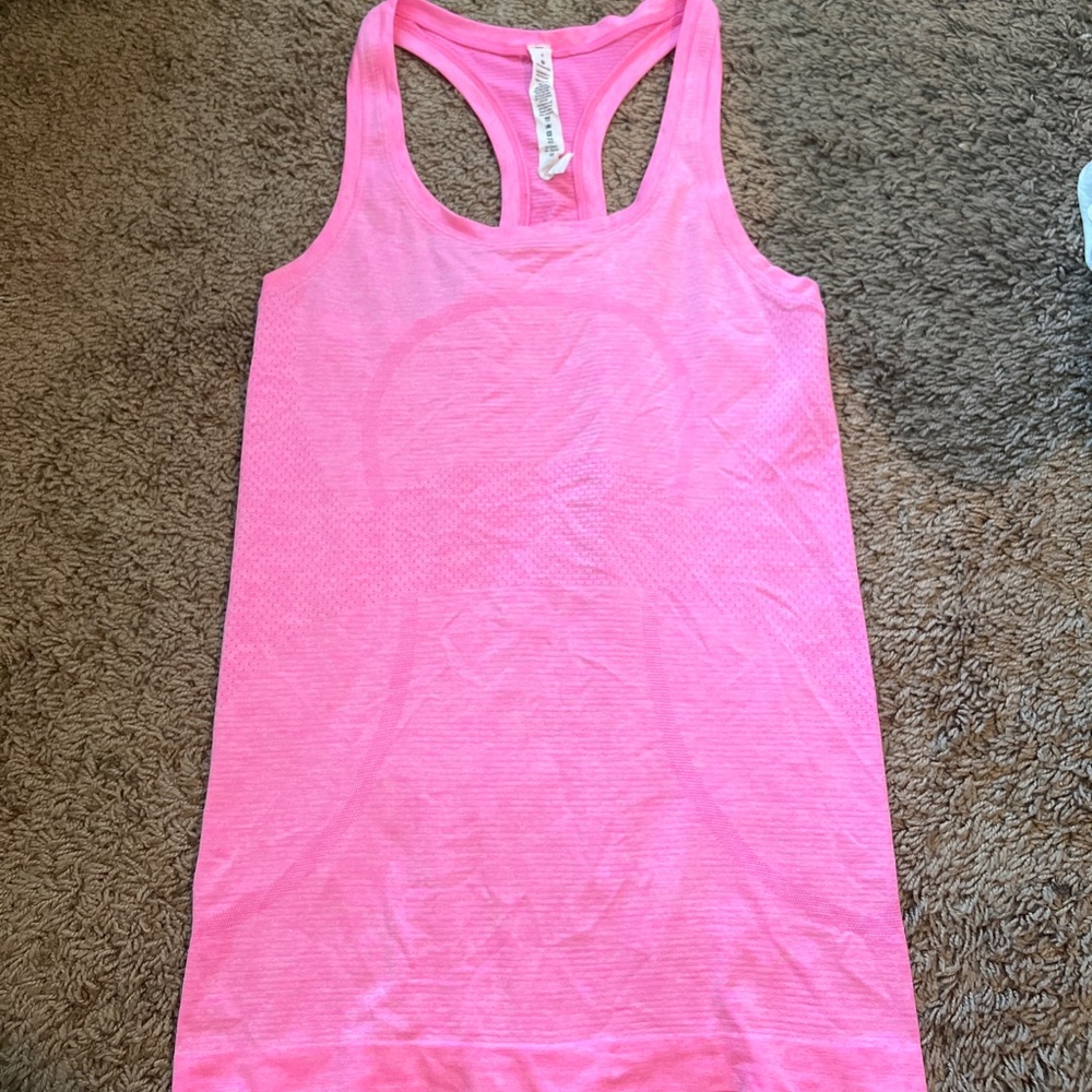 Lululemon Swiftly Tech Razorback Tank Top Pink